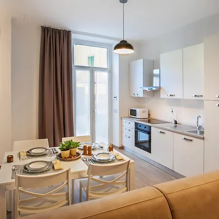 Holidays In Apartment *